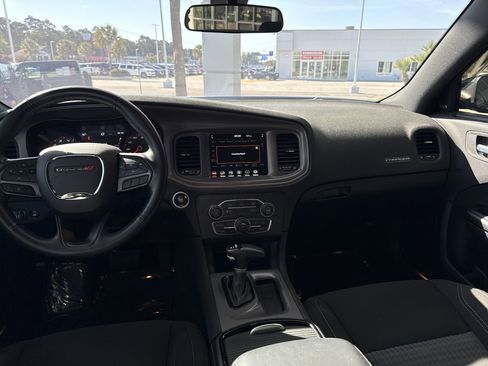 Used 2023 Dodge Charger SXT w/ Blacktop Package image 27