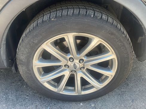 Used 2016 Ford Explorer Limited w/ Equipment Group 301A AWD/4WD image 21