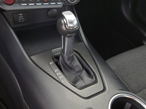 Certified 2025 Ford Mustang Coupe image 33