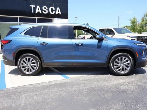 New 2026 Buick Enclave Preferred w/ Power Package FWD image 9