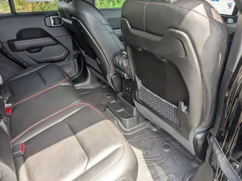 Certified 2024 Jeep Wrangler Unlimited Rubicon image 20