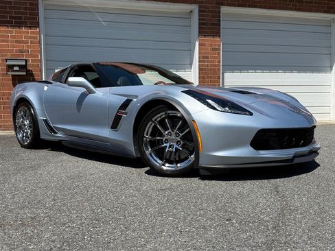 Used 2017 Chevrolet Corvette Grand Sport RWD image 30