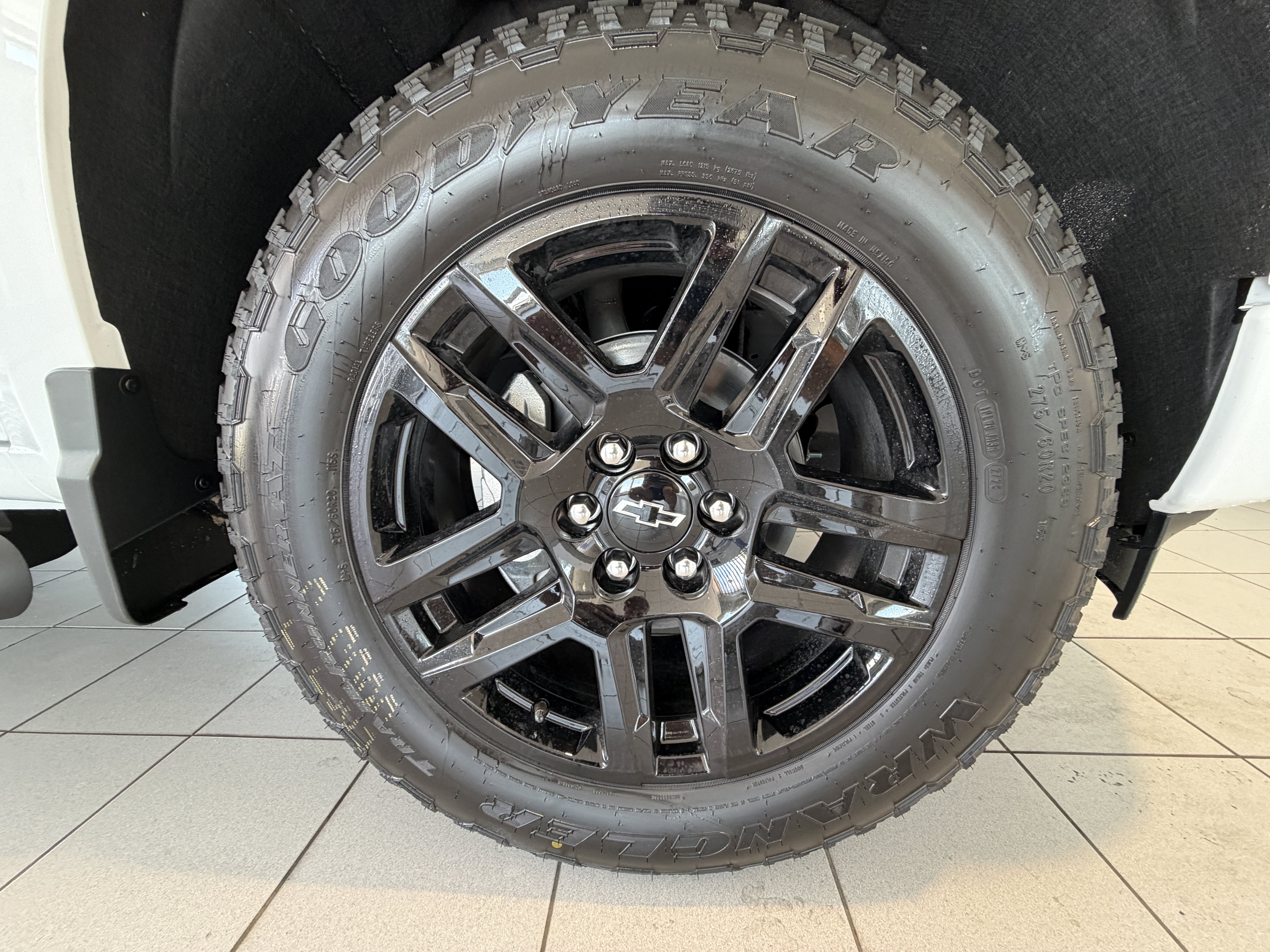 New 2026 Chevrolet Silverado 1500 RST w/ RST Select Package AWD/4WD image 9