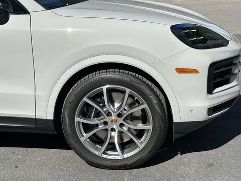 New 2026 Porsche Cayenne S AWD/4WD image 9