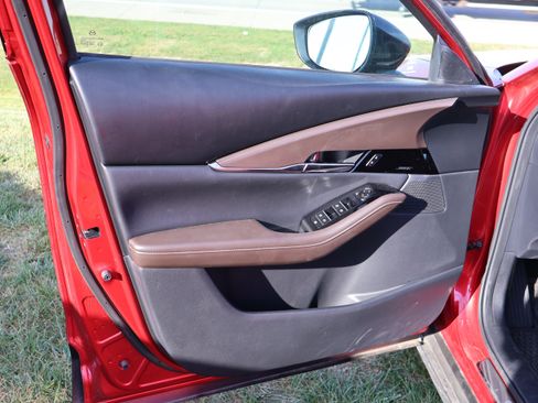 Certified 2025 MAZDA CX-30 2.5 Turbo w/ Premium Plus Pkg image 23