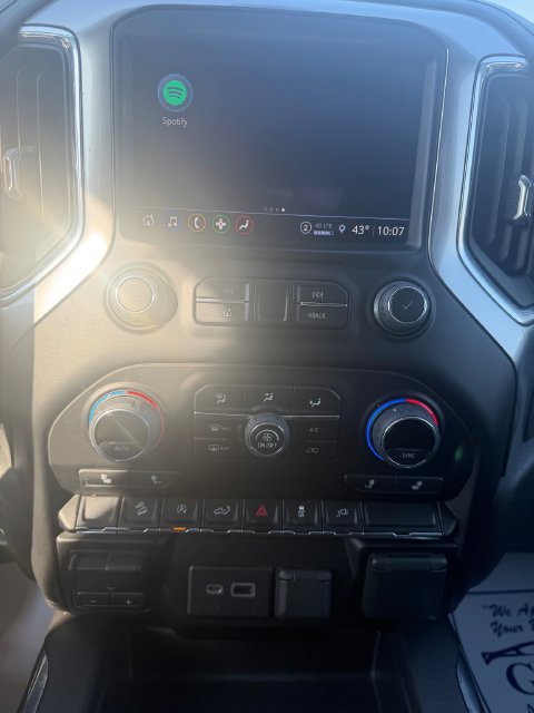 Used 2022 Chevrolet Silverado 1500 RST w/ Convenience Package II AWD/4WD image 19
