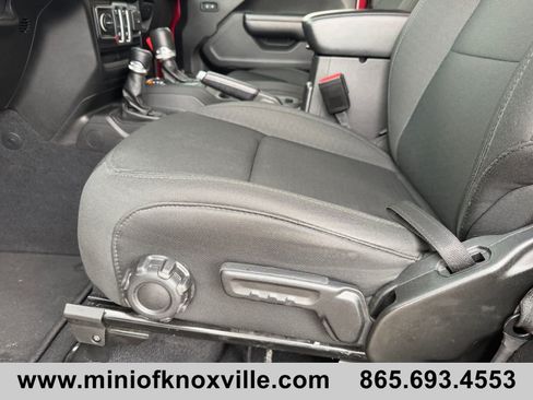 Used 2021 Jeep Wrangler Sport AWD/4WD image 11