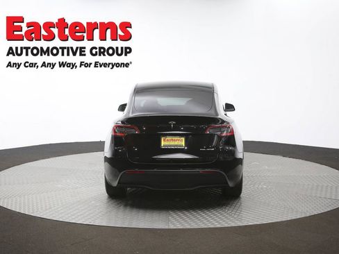 Used 2021 Tesla Model Y Long Range image 35