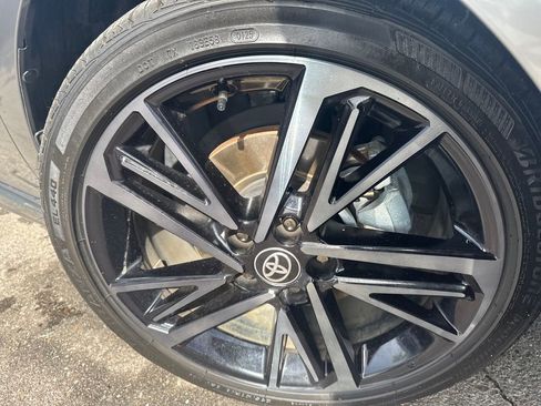 Used 2025 Toyota Camry XSE image 39