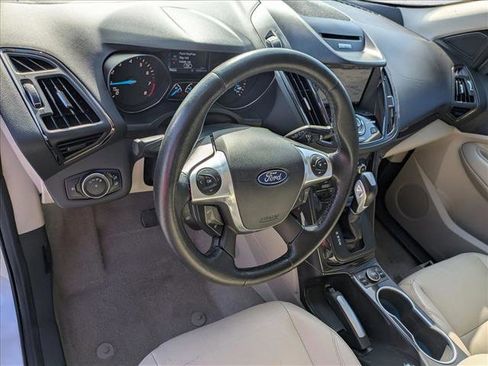 Used 2014 Ford Escape Titanium image 10