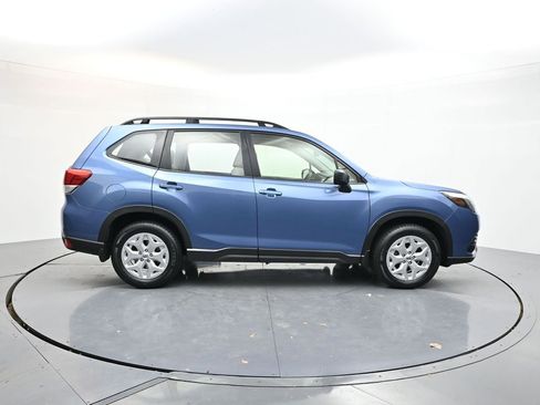 Used 2023 Subaru Forester image 8