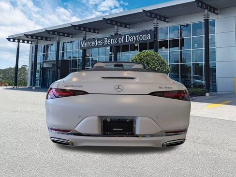 New 2026 Mercedes-Benz Maybach SL 680 image 5