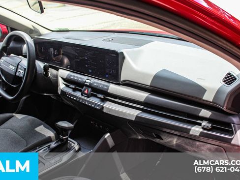 Used 2025 Kia K4 FWD image 20