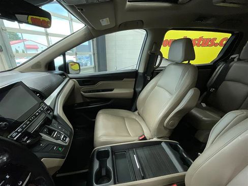 Used 2018 Honda Odyssey EX-L image 11