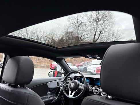 Used 2019 Mercedes-Benz A 220 A 220 4MATIC Sedan image 31