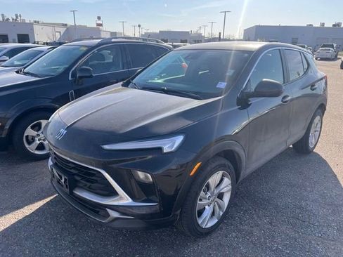Used 2025 Buick Encore GX Preferred image 3