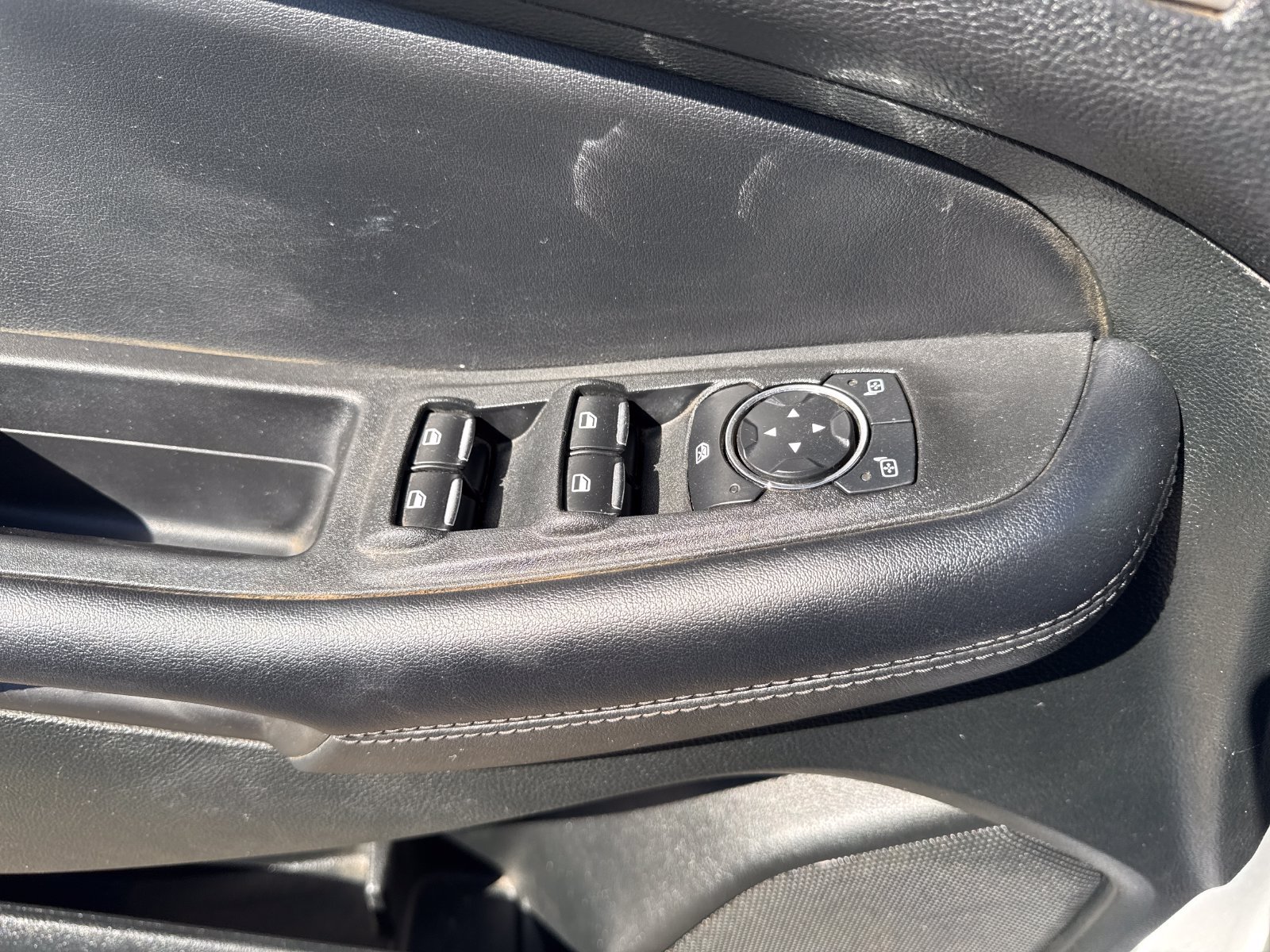 Used 2023 Ford Edge SEL AWD/4WD image 11