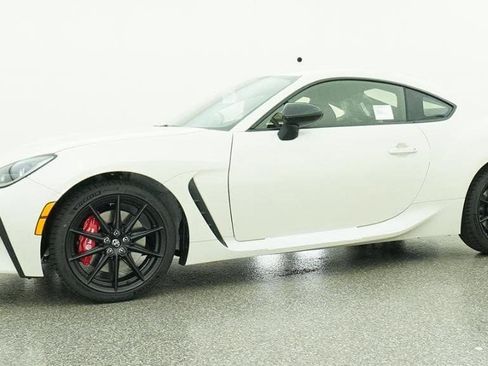 New 2026 Toyota GR86 Premium w/ Performance Package RWD image 18