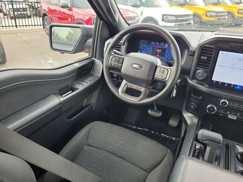 Used 2024 Ford F150 XLT w/ XLT Black Appearance Package RWD image 11