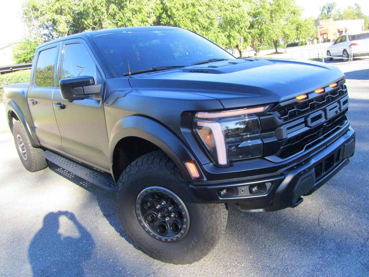 Used 2025 Ford F150 Raptor AWD/4WD image 3