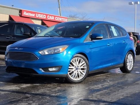 Used 2016 Ford Focus Titanium w/ Titanium Cold Weather Package image 2