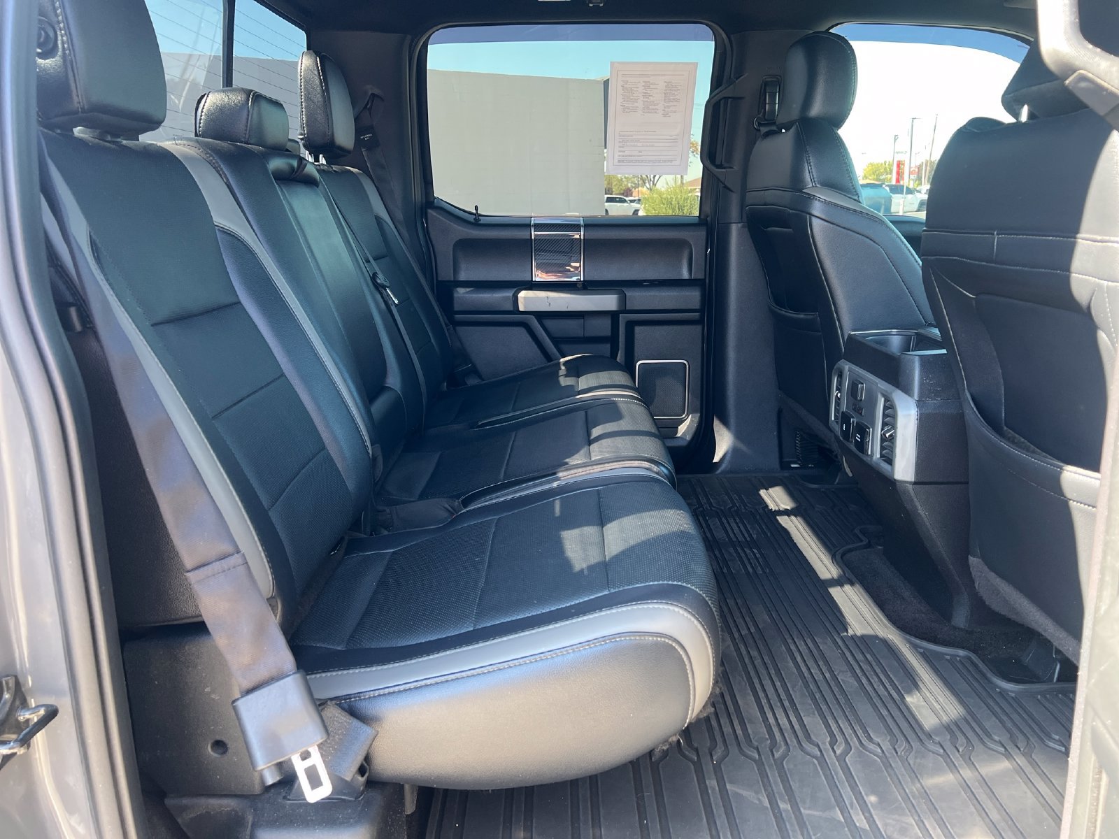 Used 2018 Ford F150 Raptor w/ Equipment Group 802A Luxury AWD/4WD image 31