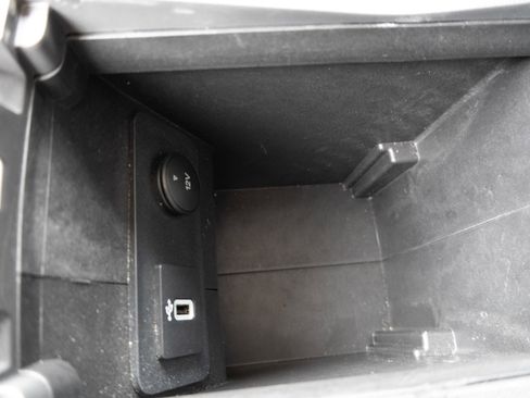 Used 2017 Ford Escape SE w/ Equipment Group 201A image 55