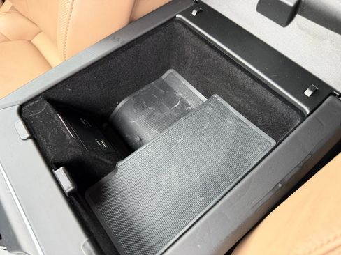 Used 2019 Porsche Cayenne S image 33