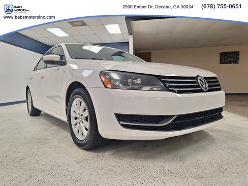 Used 2015 Volkswagen Passat 1.8T Wolfsburg Edition FWD image 8
