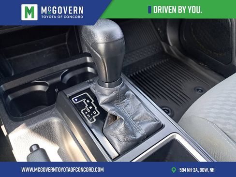 Used 2021 Toyota Tacoma SR AWD/4WD image 19