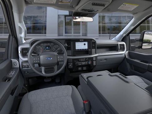 New 2026 Ford F350 XL w/ STX Appearance Package AWD/4WD image 9