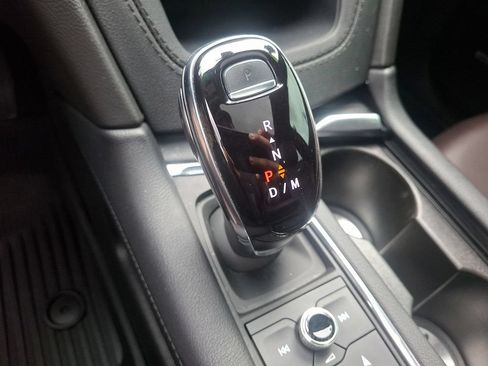 Used 2024 Cadillac XT6 Premium Luxury AWD/4WD image 17