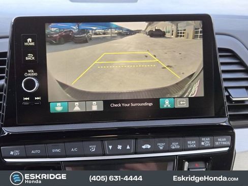 Used 2025 Honda Odyssey Touring image 20