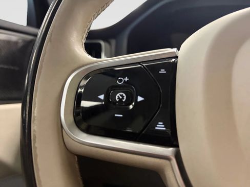 Used 2019 Volvo XC60 T5 Inscription w/ Protection Package AWD/4WD image 29