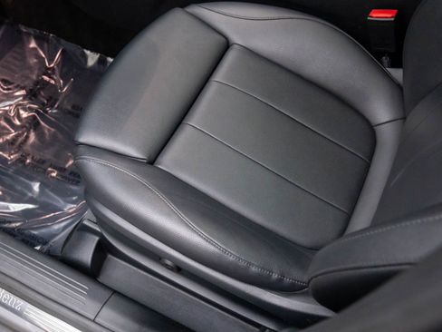 Used 2021 Mercedes-Benz GLA 250 4MATIC image 14