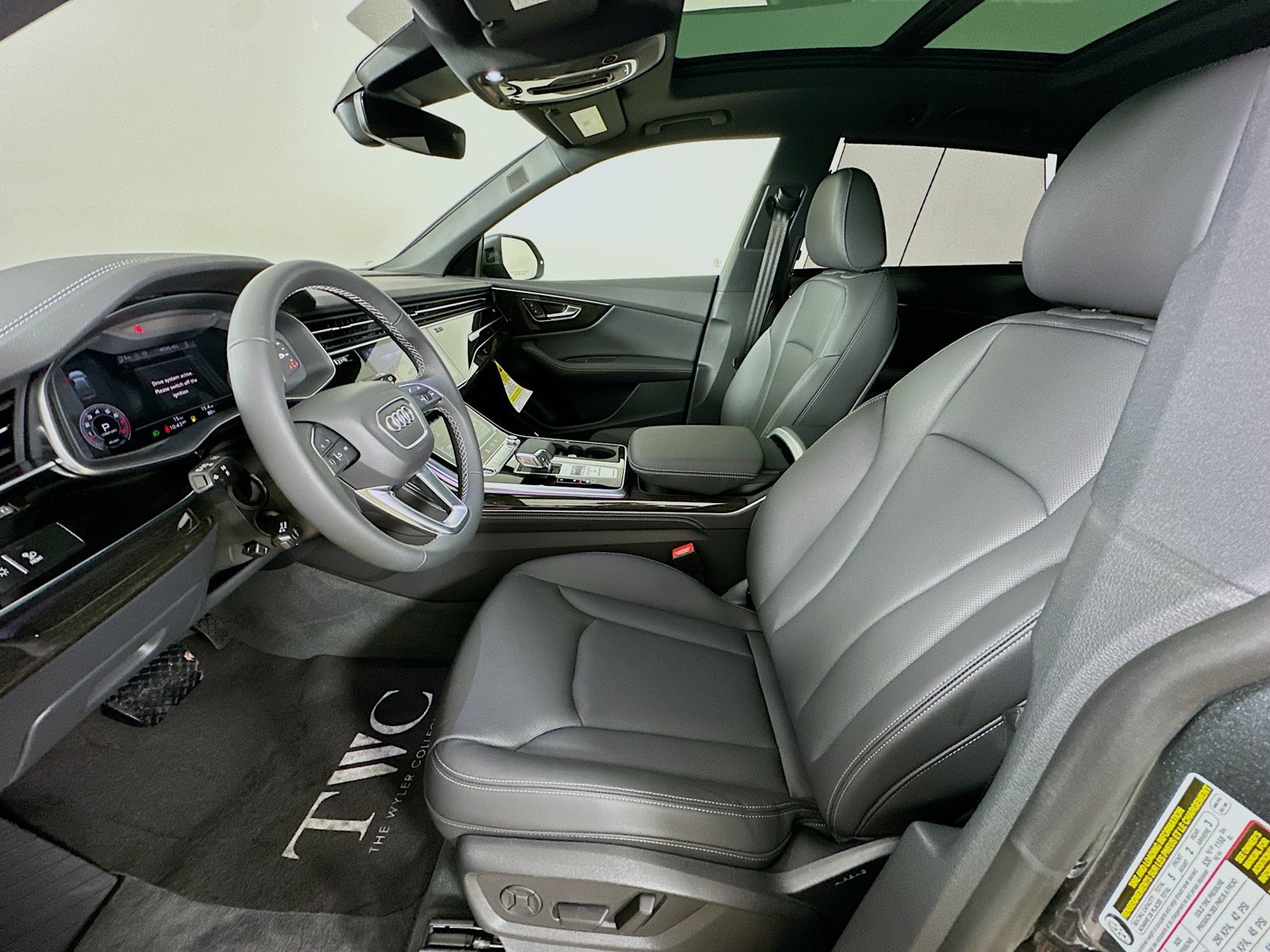 New 2026 Audi Q8 Premium Plus AWD/4WD image 32
