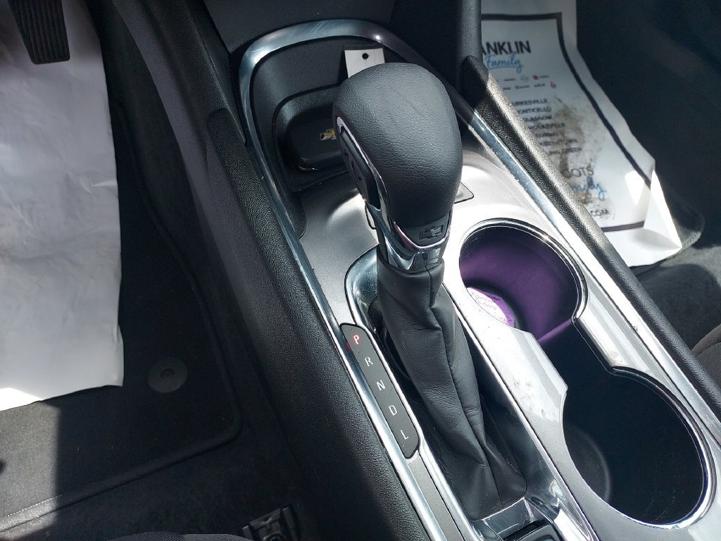Used 2023 Chevrolet Malibu LT FWD image 25