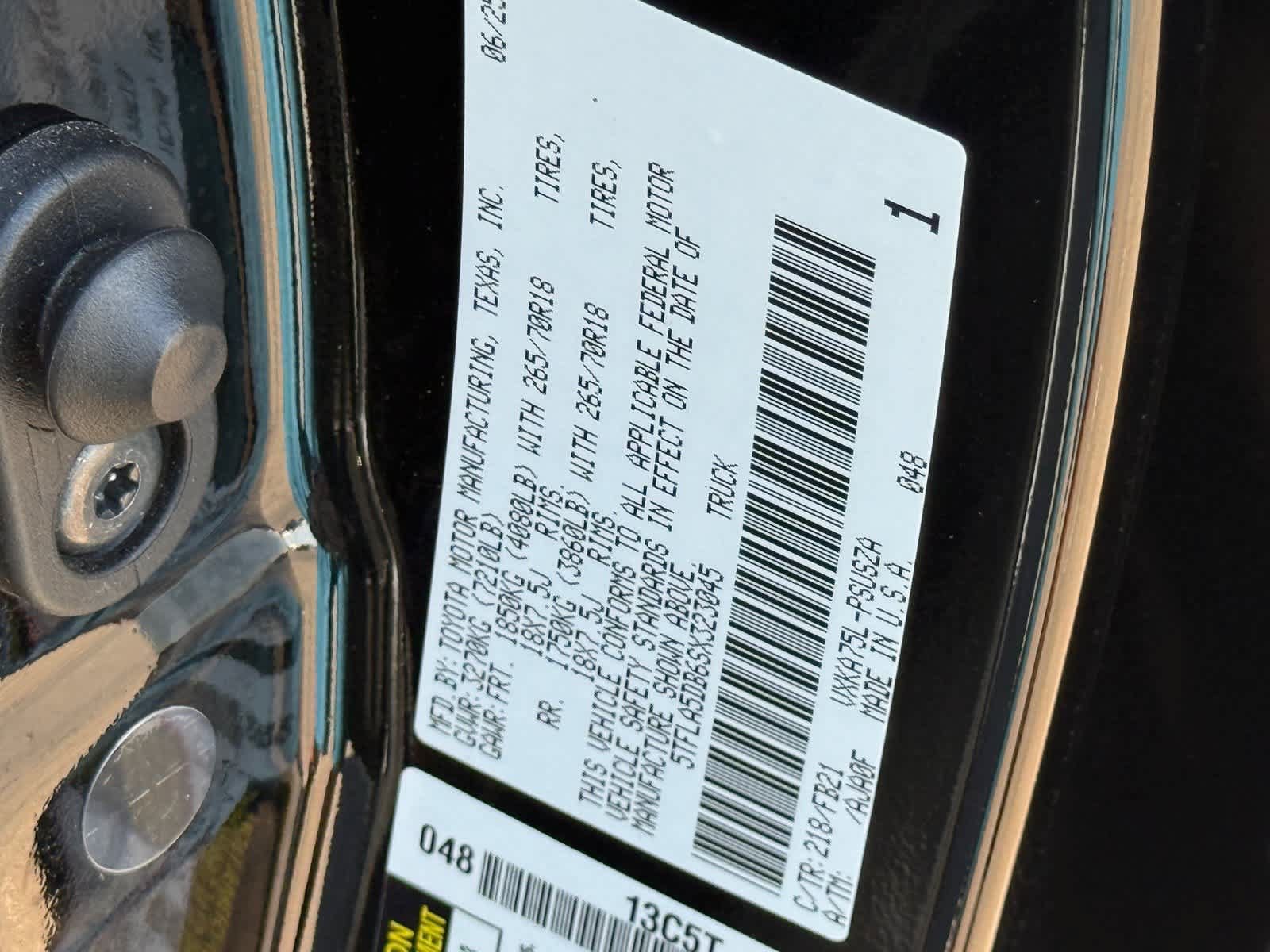 Used 2025 Toyota Tundra SR5 AWD/4WD image 36