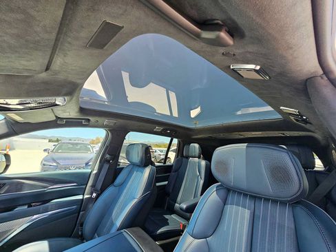 Used 2025 Cadillac Escalade IQ Sport 2 AWD/4WD image 25