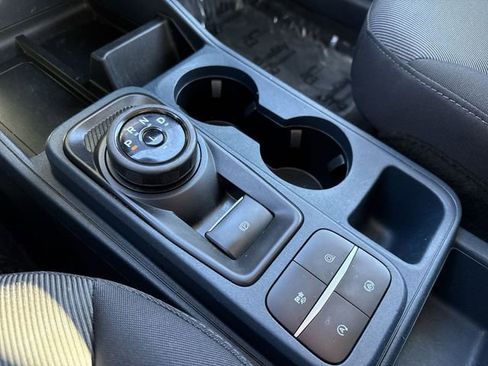 Used 2022 Ford Maverick XL image 19