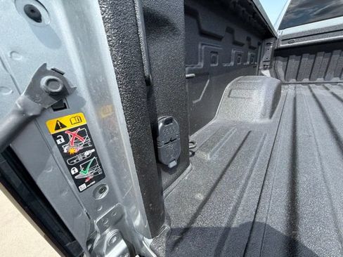 Certified 2026 Chevrolet Silverado 2500 ZR2 AWD/4WD image 20