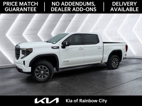 Used 2024 GMC Sierra 1500 AT4 w/ Technology Package AWD/4WD image 4