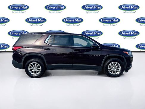 Used 2020 Chevrolet Traverse LT image 9