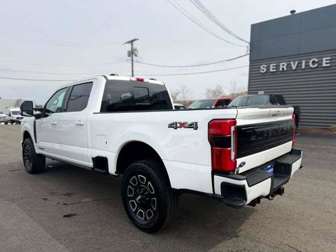 Certified 2025 Ford F350 Platinum AWD/4WD image 4