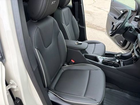 New 2026 Buick Encore GX Sport Touring w/ Studio Series AWD/4WD image 29