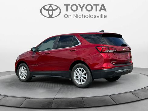 Used 2022 Chevrolet Equinox LT FWD image 3