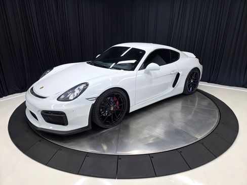 Used 2014 Porsche Cayman S RWD image 9