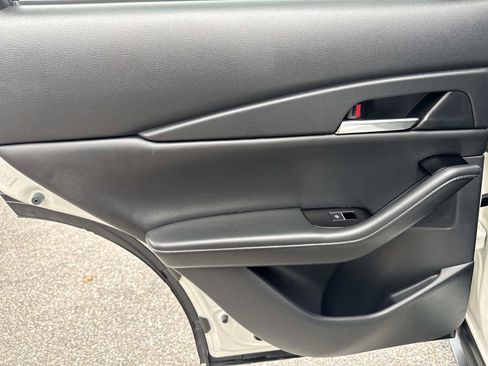 Certified 2025 MAZDA CX-30 AWD 2.5 S w/ Preferred Package image 12