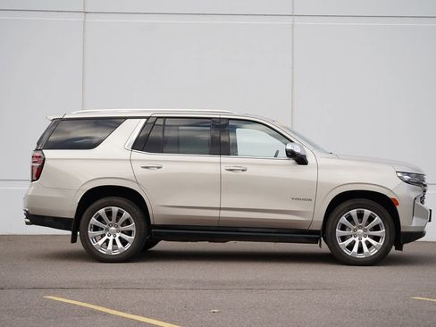 Used 2023 Chevrolet Tahoe Premier image 2