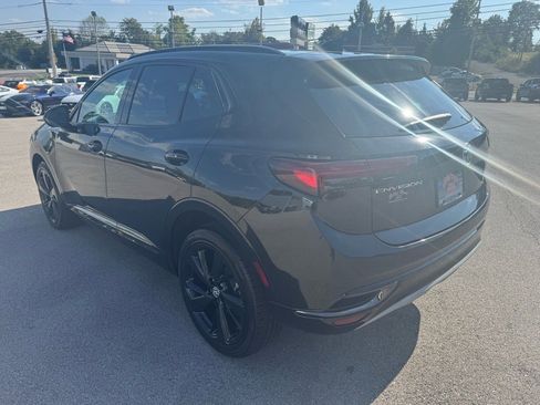 Used 2023 Buick Envision Preferred image 5